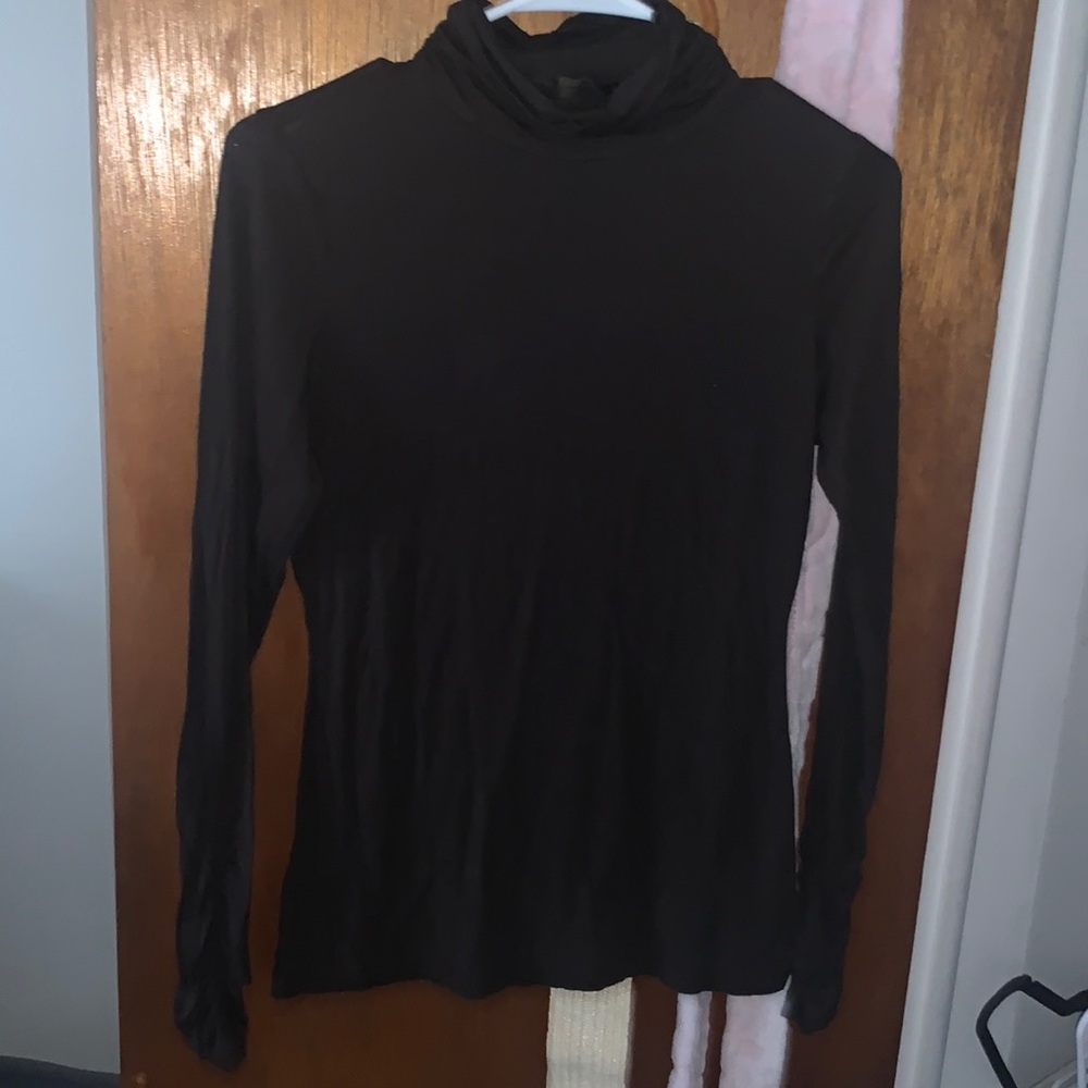 S NWOT THE LIMITED LONG SLEEVE TURTLENECK BROWN